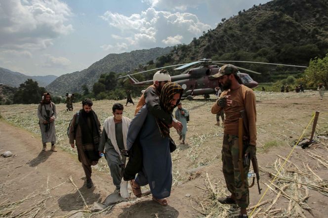 2200 osób nie żyje! Tragiczne trzęsienie ziemi, ofiar coraz więcej!