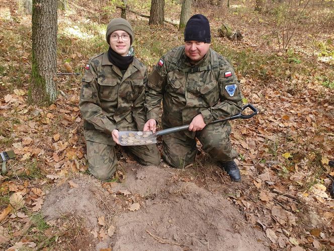 Szukali czegoś innego. Znaleźli prawdziwy skarb wart fortunę!