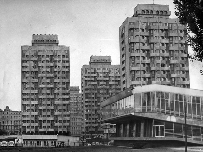 Poznaj nieopowiedziane historie Placu Grunwaldzkiego we Wrocławiu