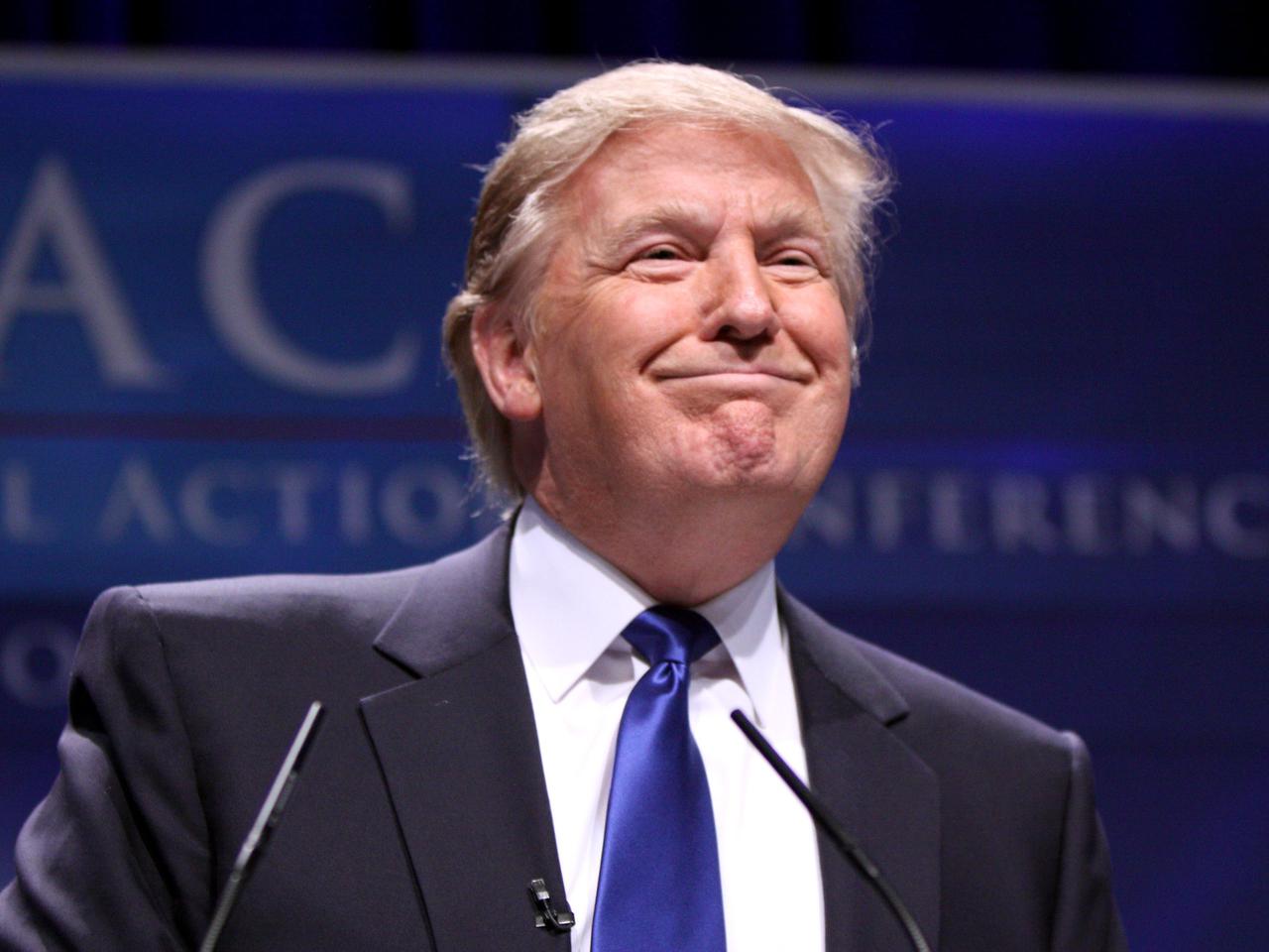 Trump zaskoczył wszystkich i odpalił nowy serwis internetowy. Czym jest Truth Social?