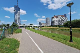 Najlepsze miejsca na letni spacer w Rzeszowie zdaniem AI 