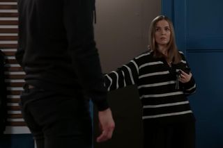 	Pierwsza miłość odc. 3956. Marta (Honorata Witańska), ksiądz Bruno (Konrad Jałowiec)