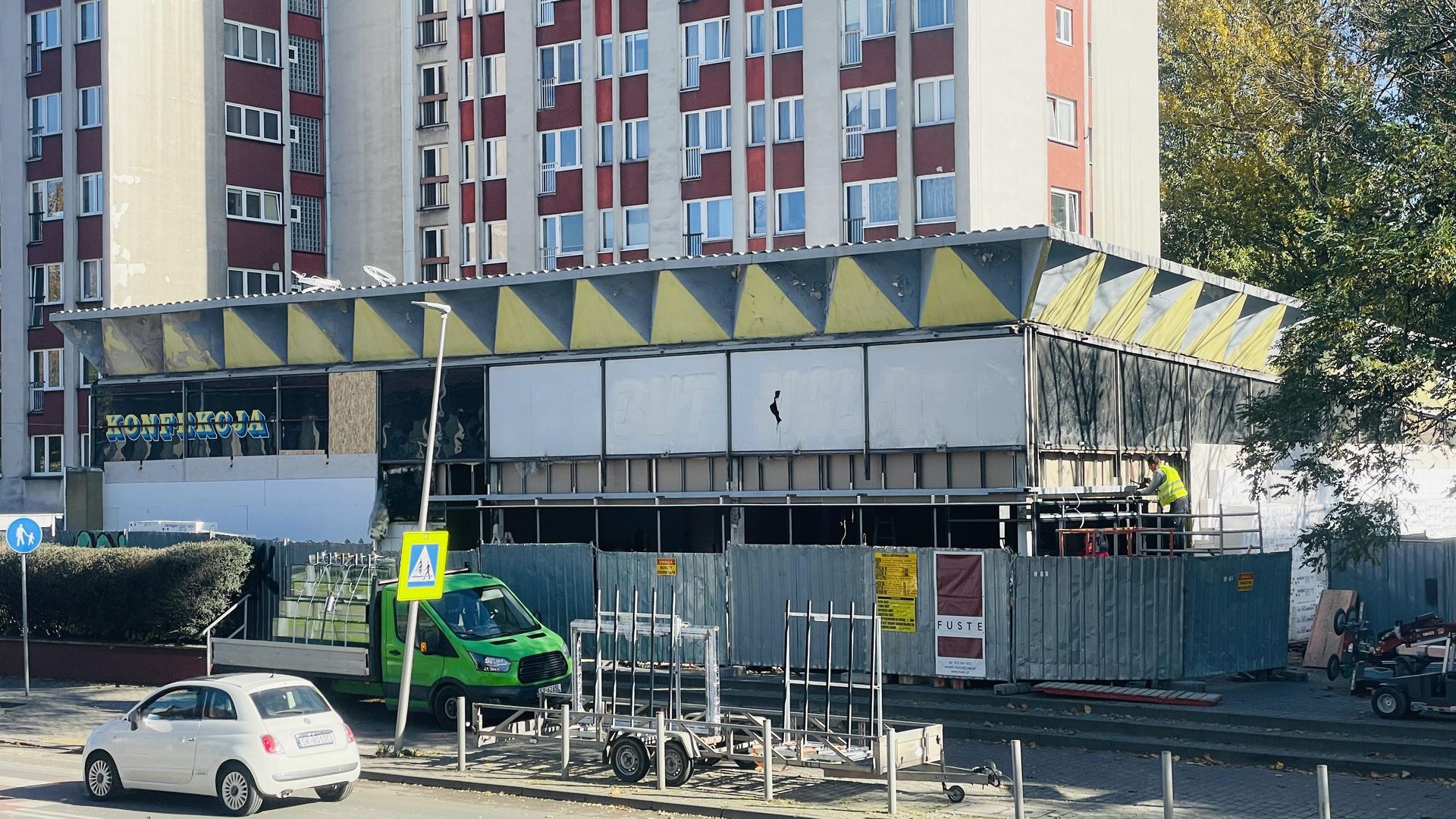 Budynek Biedronki projektu Kwaśniewicza w Katowicach