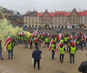 Rolnicy w Lublinie rozpoczęli przemarsz. Mamy zdjęcia!