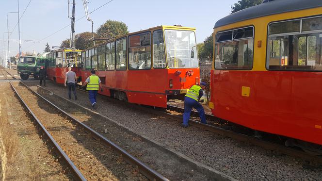 Tramwaj zderzył się z betoniarką