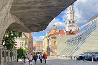 Przystanek autobusowy, Opole, proj. Florian Jesionowski