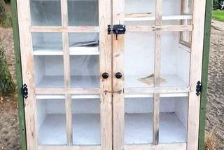 Olsztyńskie KSIĄŻKOchatki są okradane? Biorą książki i sprzedają je na rynku