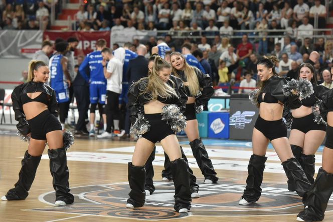 Arriva Polski Cukier Toruń - Anwil Włocławek, zdjęcia kibiców i zawodników z 4. meczu fazy play-off Orlen Basket Ligi