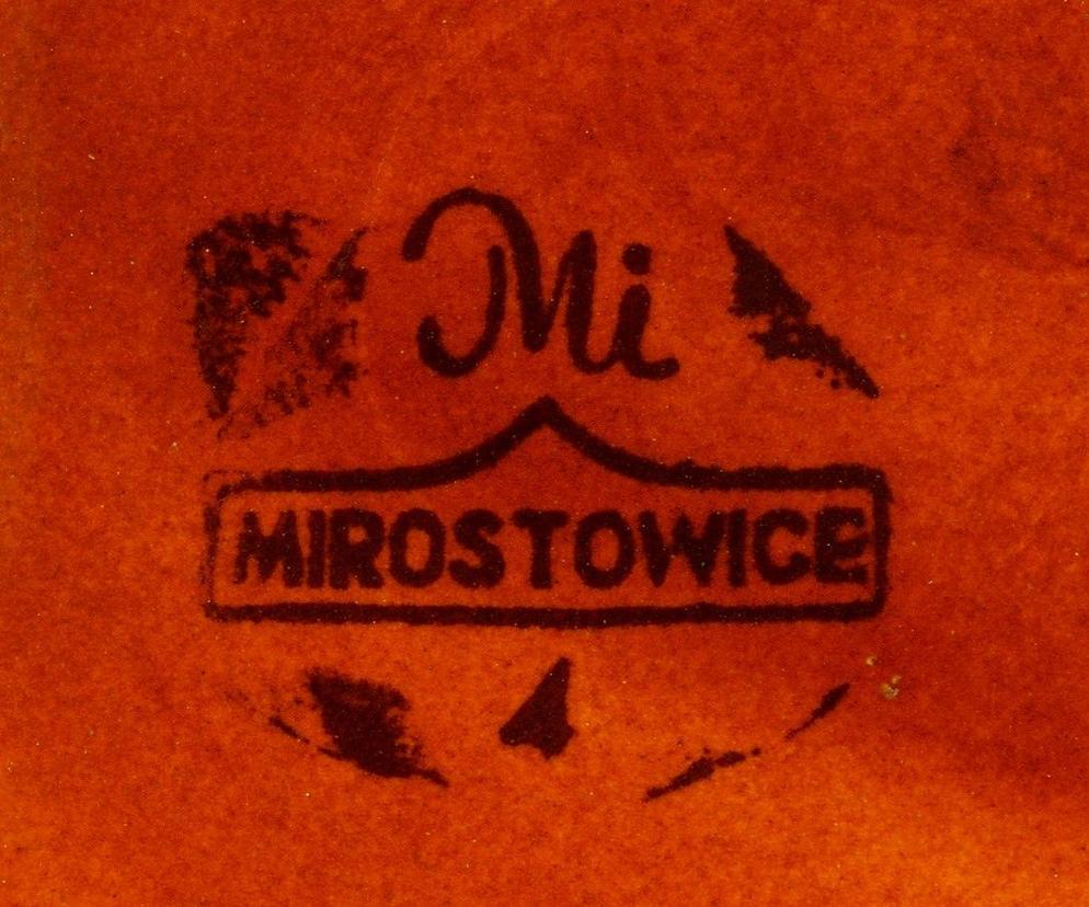 Co mówią sygnatury PRL-owskiej porcelany o twojej zastawie?
