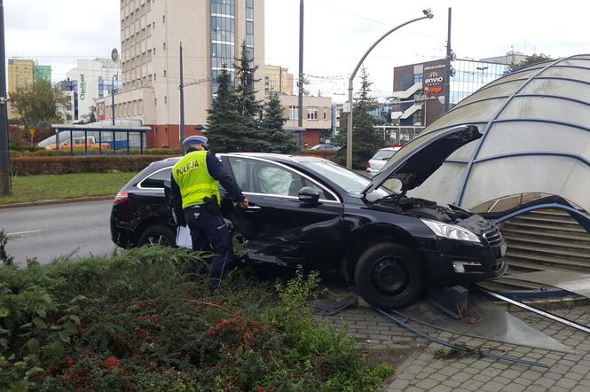 Poważny wypadek na Rondzie Jagiellonów w Bydgoszczy