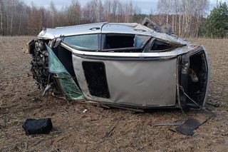  Kolejny nastolatek rozbił BMW. 