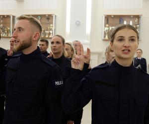 23 mężczyzn i 8 kobiet. W lubelskiej policji są nowi funkcjonariusze