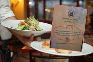 Internauci oburzeni opłatą w restauracji. Właściciel odpowiada 