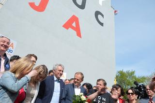 Prezentacja muralu Konstytucja w Warszawie