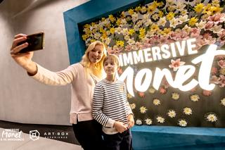 Wielkie malarstwo na wielkich ekranach w warszawskiej Fabryce Norblina. Wystawa Immersive Monet & The Impressionists po raz pierwszy w Europie!