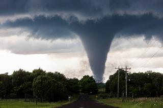 Tornado w Polsce: specjaliści ostrzegają przed niebezpiecznymi zjawiskami