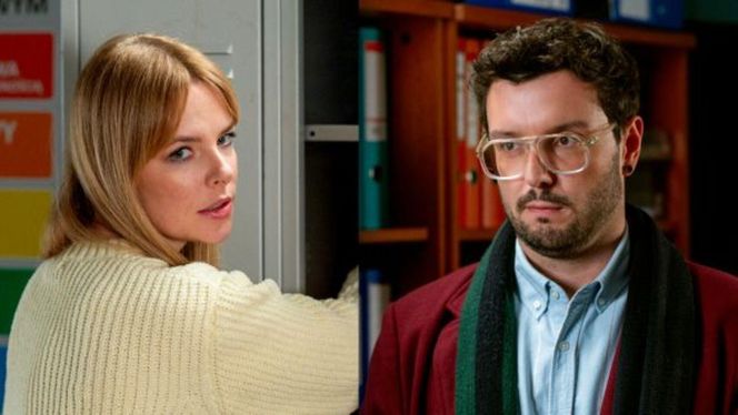 Na sygnale, odc. 676. Basia (Anna Wysocka), Dobromir Lisicki (Kamil Błoch)