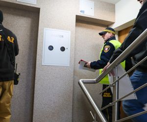 Wielka ewakuacja we Wrześni. Ponad 360 osób musiało opuścić swoje mieszkania! [ZDJĘCIA]