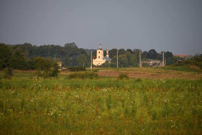 Najdłuższa miejscowość w Świętokrzyskiem. Brzeziny 