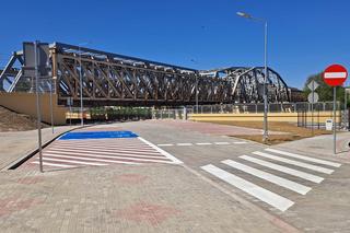 Nowy most w Przemyślu gotowy z nowym układem drogowym. To mariaż starego z nowym