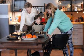 	Barwy szczęścia odc. 3036. Dominika (Karolina Chapko), Mateuszek (Filip Kowalewicz), Sonia (Weronika Nockowska)