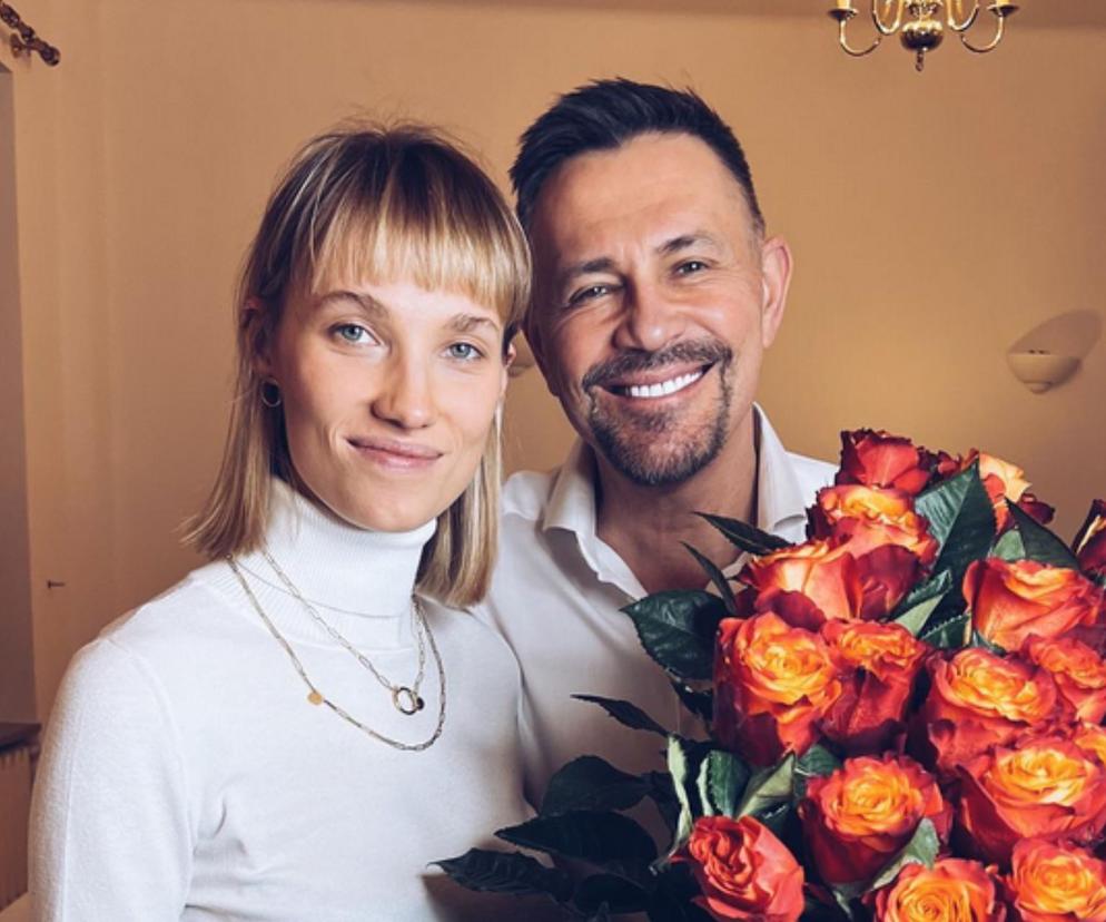 Krzysztof Ibisz świętuje pierwszą rocznicę ślubu! 