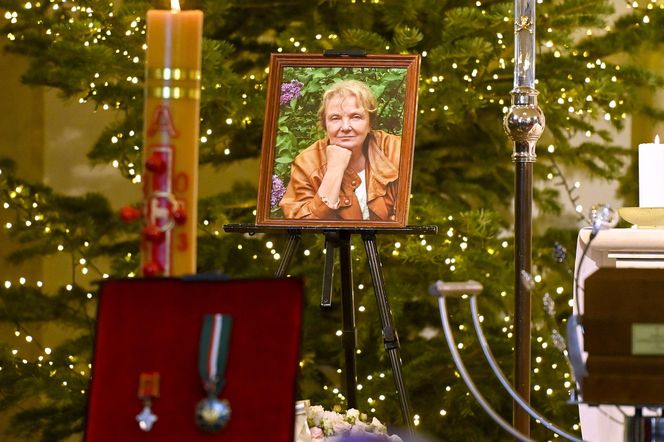 Pogrzeb Izabelli Cywińskiej