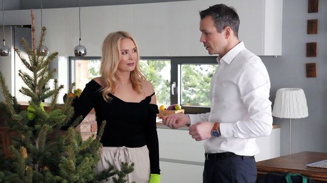 Barwy szczęścia odc. 3197. Karolina (Marta Dąbrowska), Bruno (Lesław Żurek)	