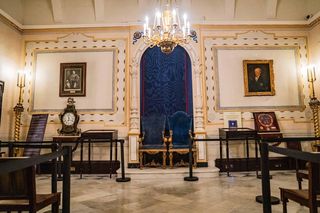 Więcej do zwiedzania w klejnocie serca Valletty. Więcej zabytków do zwiedzania w Pałacu Wielkiego Mistrza