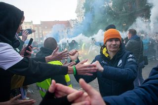 Mistrzowska feta Apatora na Rynku Staromiejskim w Toruniu