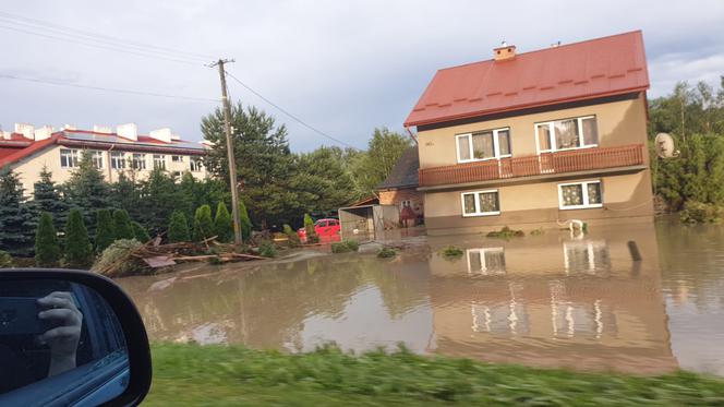 Manasterz i Zagórze zalane przez wodę