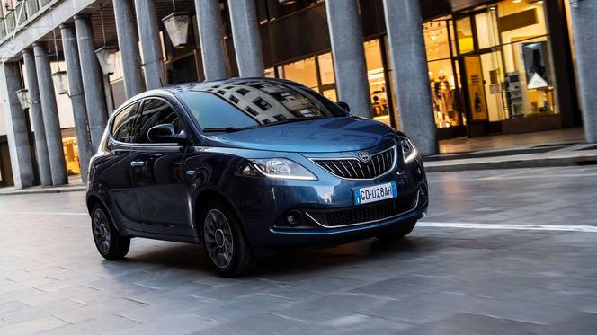 Lancia Ypsilon po liftingu 2021