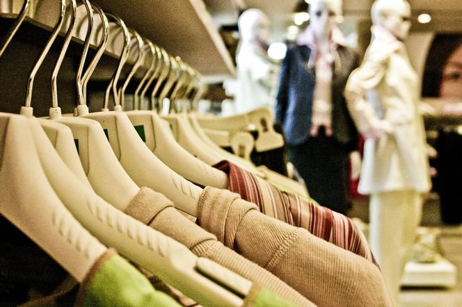 Popularna marka Sinsay wycofuje ponad sto modeli ubrań