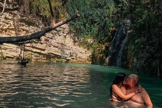 Skiba ma młodą żonę