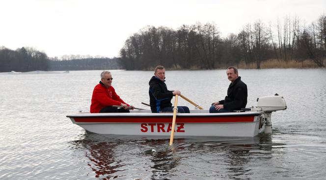 Wielkie sprzątanie brzegów jeziora kłodawskiego