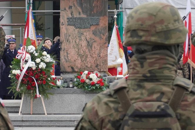 Tak białostoczanie uczcili Narodowe Święto Niepodległości 2024 w Białymstoku [ZDJĘCIA]