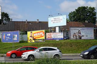 Koniec szyldozy w Kielcach? Reklamowy chaos na celowniku władz miasta!
