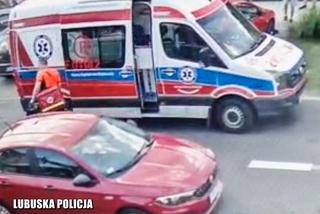 Policjant uratował życie przechodnia