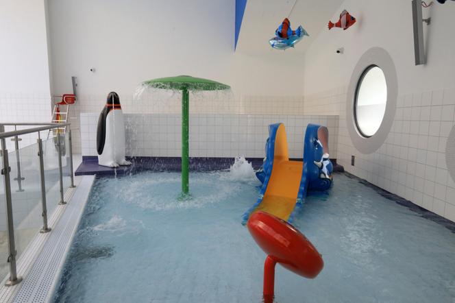 Piękny i nowoczesny basen Aqua Toruń został otwarty! Tak się prezentuje pływalnia