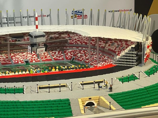 Stadion PGE Narodowy z klocków LEGO