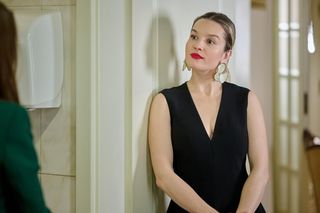 Na Wspólnej odc 4044. Aneta (Dorota Krempa), Kasia (Julia Chatys)