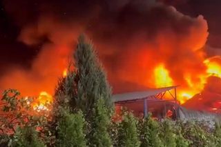 Pożar magazynu farb i lakierów przy ulicy Witosa w Kielcach