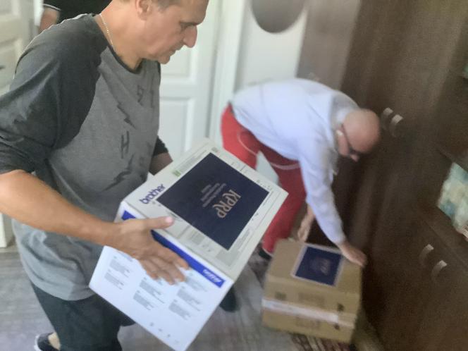 Kukiz zawiózł dary od Agaty Dudy na Ukrainę
