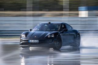 Rekord w DRIFCIE samochodem elektrycznym! Porsche Taycan wpisało się do Księgi Rekordów Guinnessa