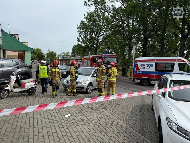 Żory: 73-latek wjechał autem w salon beauty