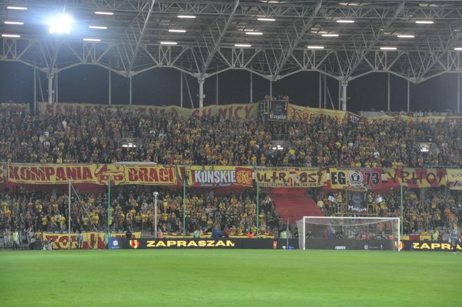Kibice na meczu Korona Kielce - Legia Warszawa