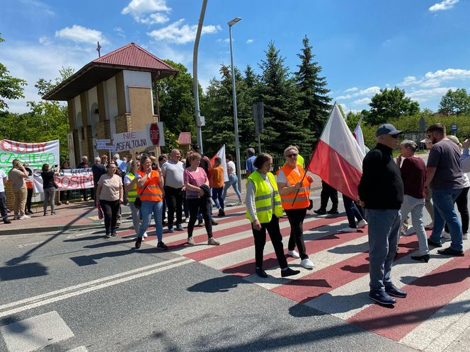 Powiat siedlecki: mieszkańcy gminy Wiśniew sprzeciwiają się budowie asfaltowni