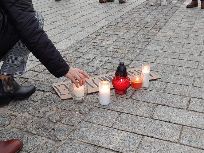 Ani jednej więcej. PROTEST w Starachowicach