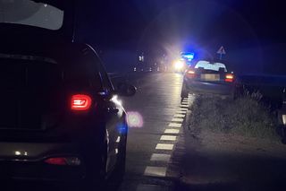 Śmiertelne potrącenie pod Sochaczewem. Kierowca BMW uciekł