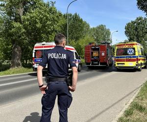 Auto uderzyło w drzewo i stanęło w płomieniach. Spłonęły trzy osoby!